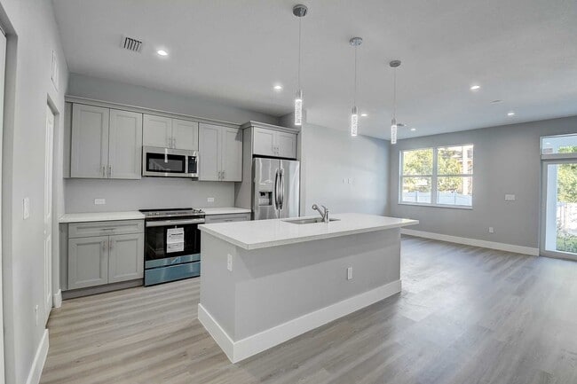 Kitchen - Frederick Isles Townhomes