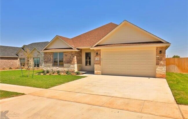 Primary Photo - 7509 Olive Grove Ave