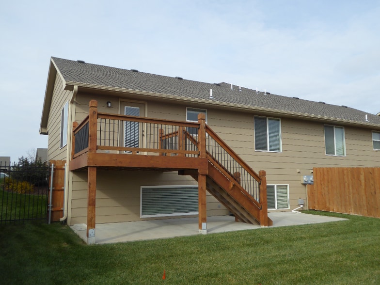 Building Photo - 5912 N Millsboro St