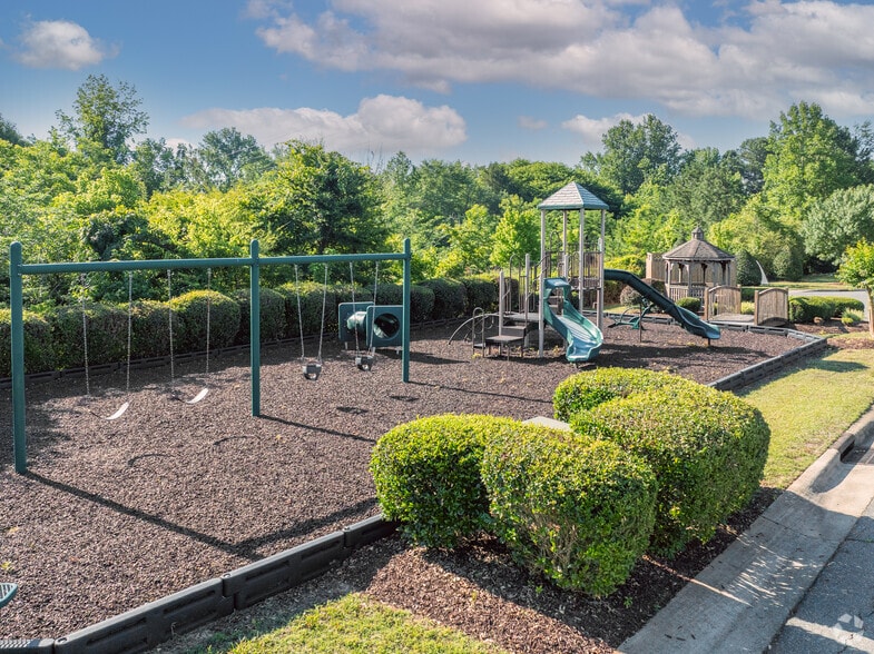 Playground - Tripp Cottages