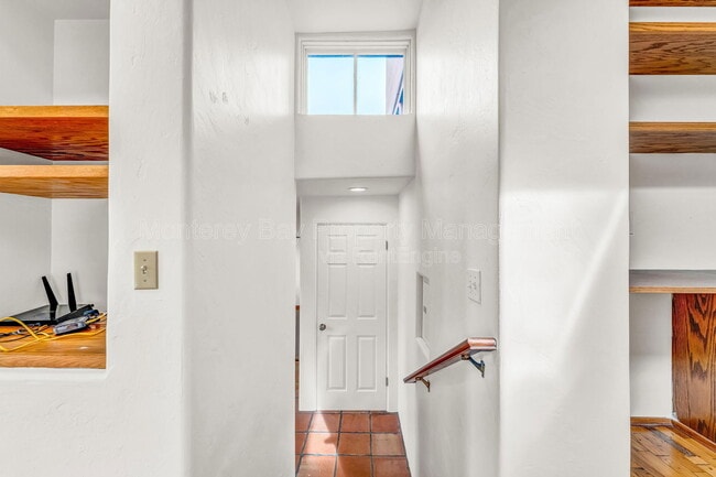 Building Photo - 940 14th St