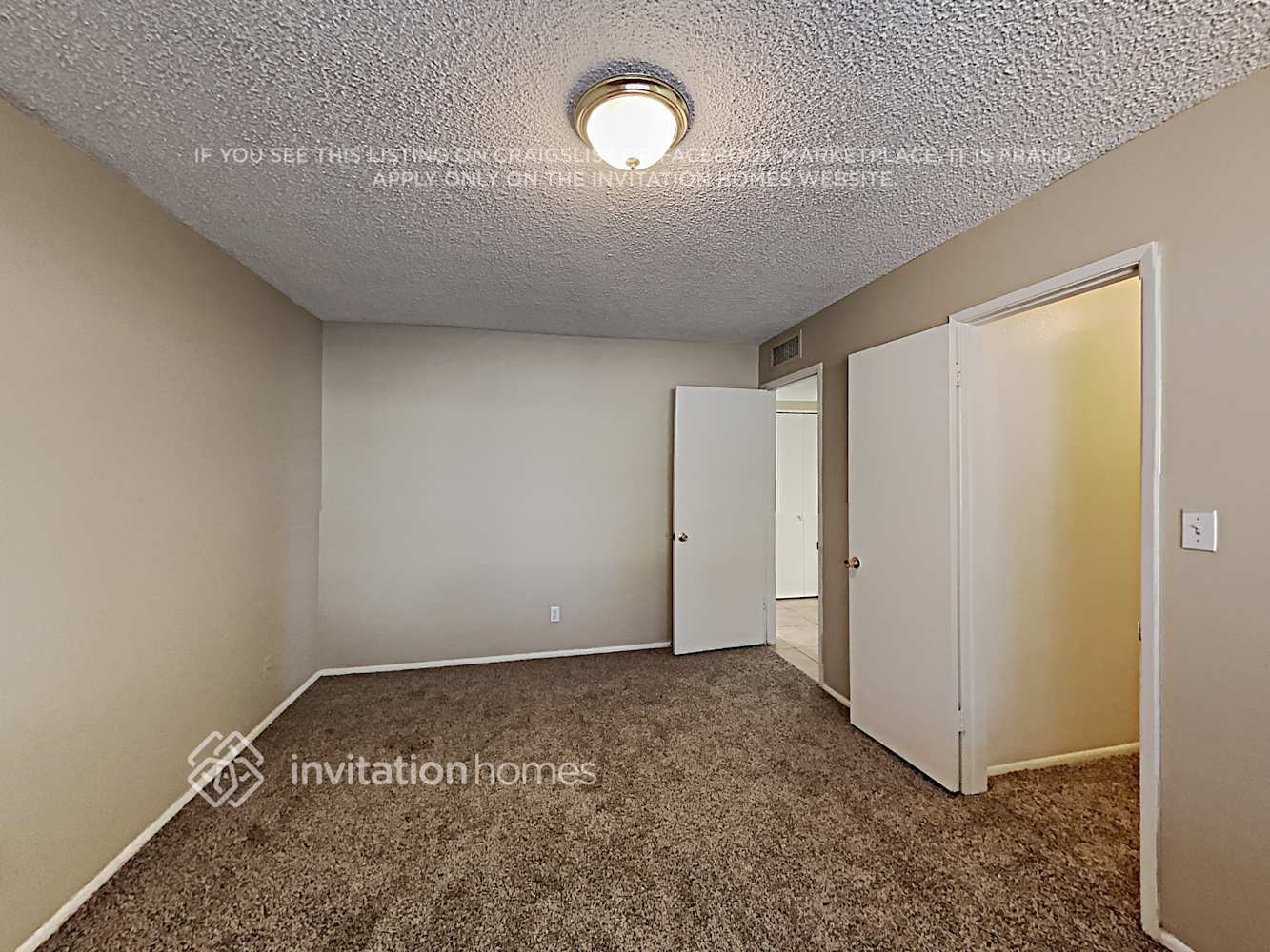 Building Photo - 8437 W Turney Ave