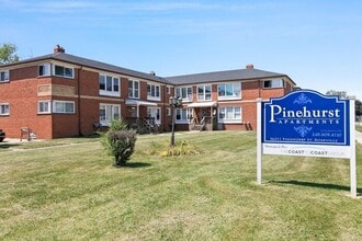 Building Photo - Spacious Remodeled Unit Accepting Section - Great Location!