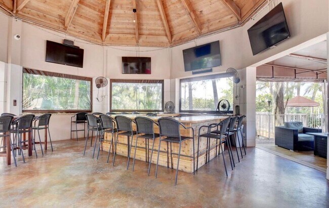 Building Photo - 10645 Wheelhouse Cir