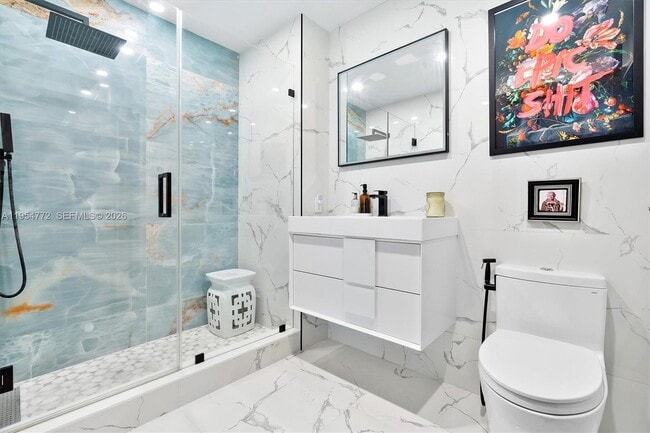 Building Photo - 275 NE 18th St