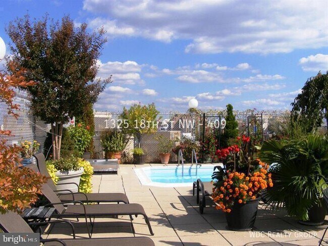 Building Photo - 1325 18th St NW
