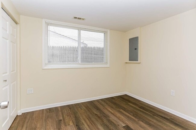 Building Photo - 311 Healy Ave