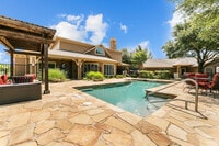 Building Photo - Weatherford Town Center