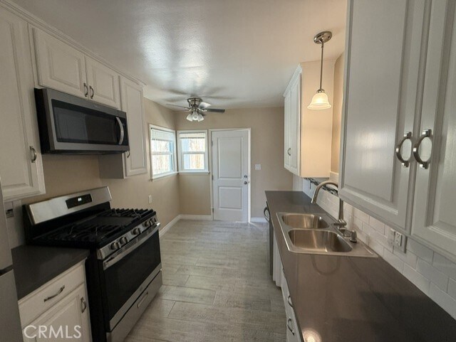 Building Photo - 1002 N Glenoaks Blvd