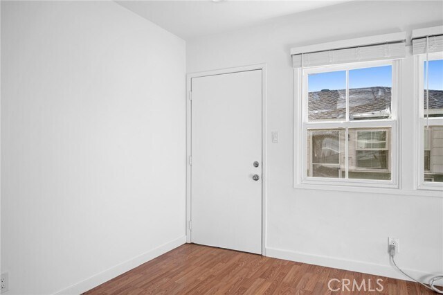 Building Photo - 10230 Silverton Ave