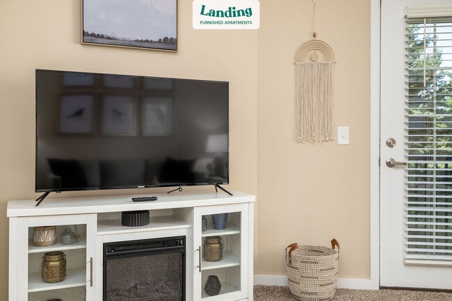 Building Photo - 5761 Fenimore Trail Dr W