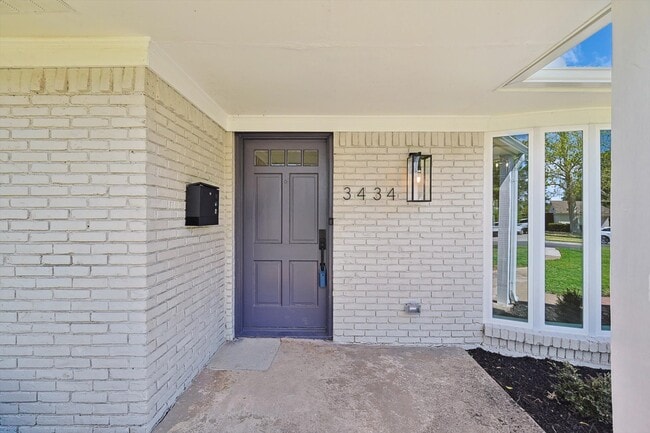 Building Photo - 3434 Jubilee Trl