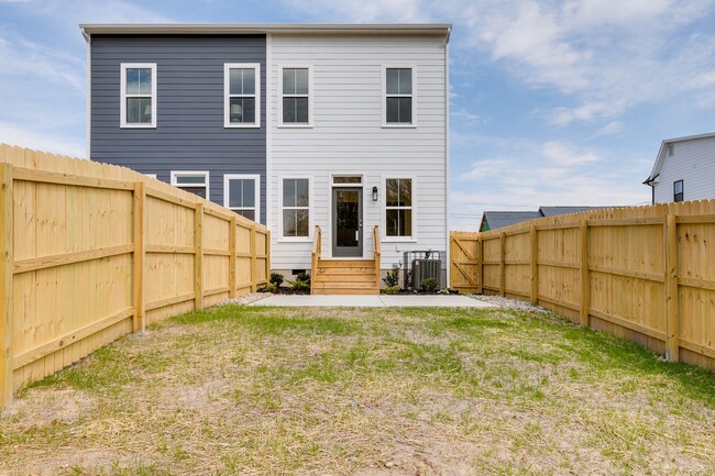 Building Photo - BRAND NEW 3 Bedroom 2.5 Bath Homes Availab...