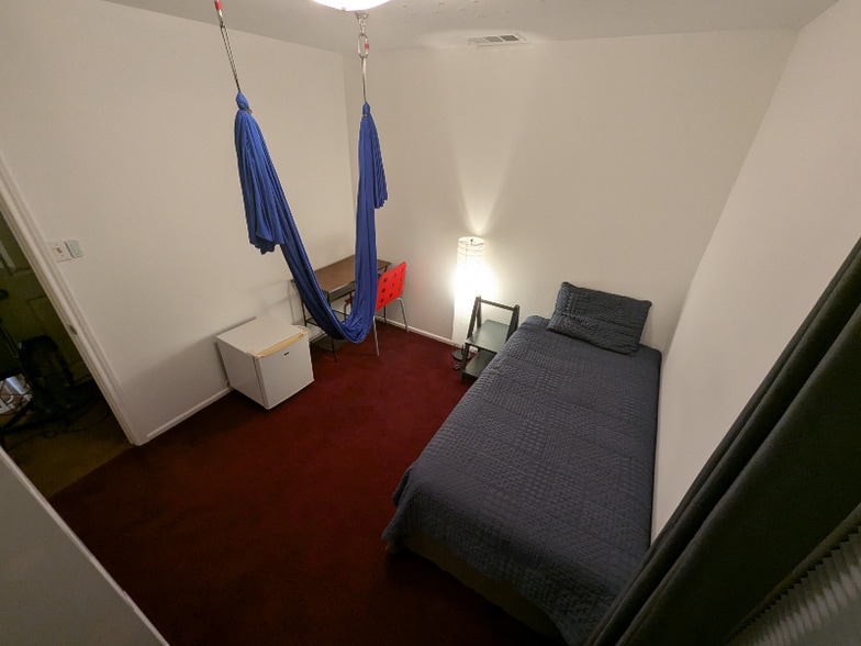 Building Photo - 3814 Starhill Dr