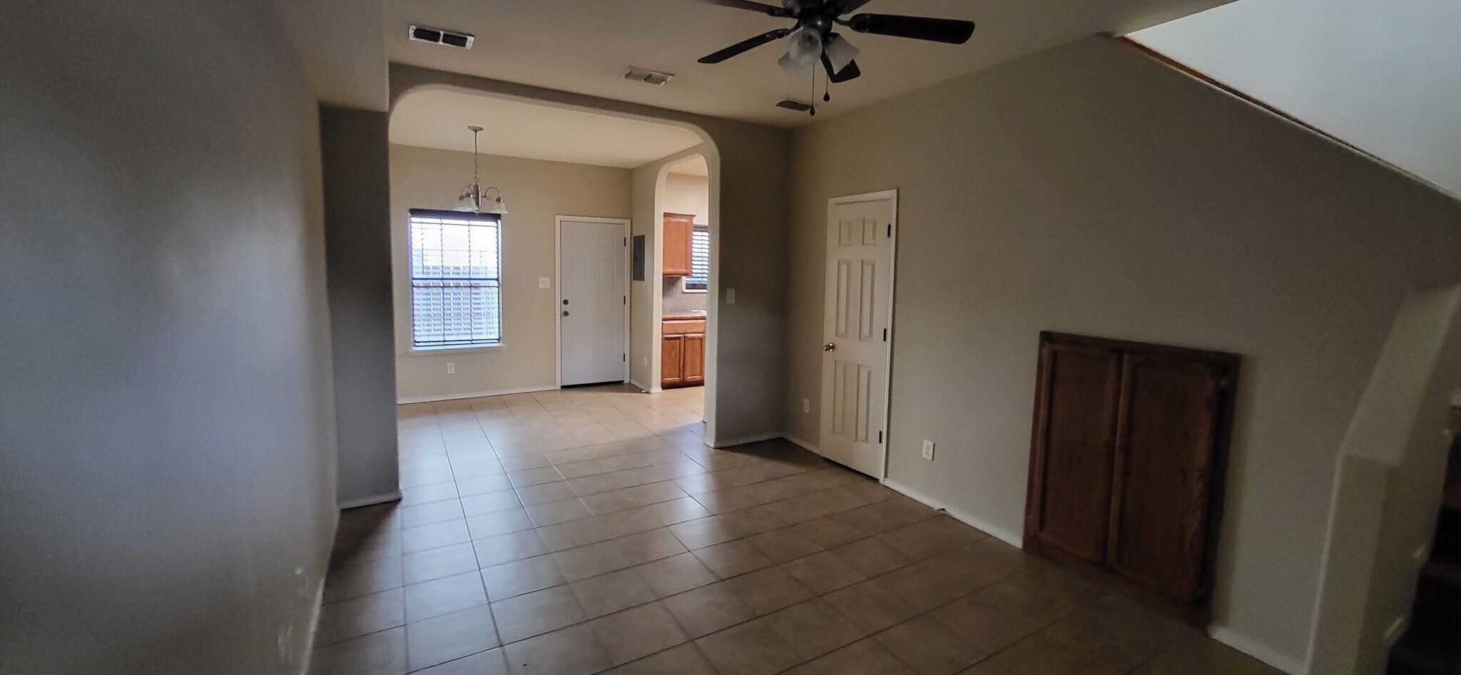 Building Photo - 422 Stone Drive
