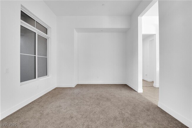 Building Photo - 11049 Concord Vly Dr
