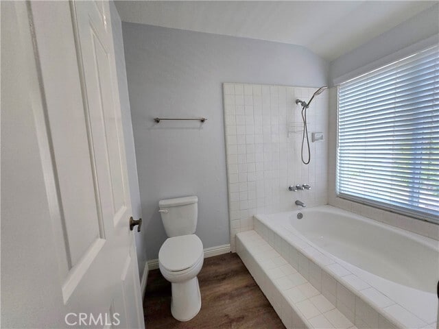 Building Photo - 2173 Seaview Dr