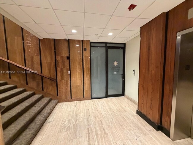 Building Photo - 2333 Brickell Ave