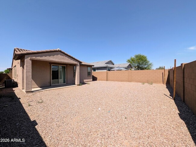 Building Photo - 9509 W Sells Dr