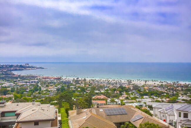 Building Photo - Modern Ocean View Home in La Jolla 4 Bed, 3 Bath