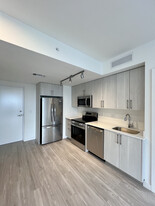 Building Photo - 1420 NW 33rd St