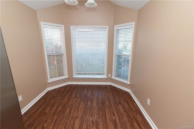 Building Photo - 8853 Ashland Park Pl
