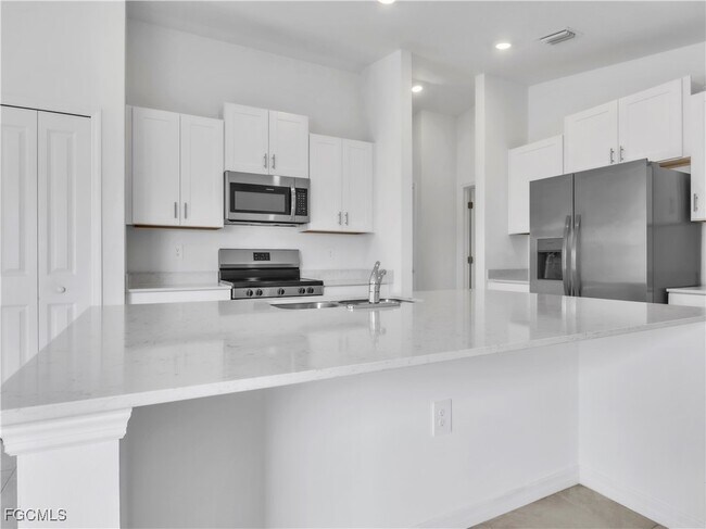 Building Photo - 17448 Monte Isola Way