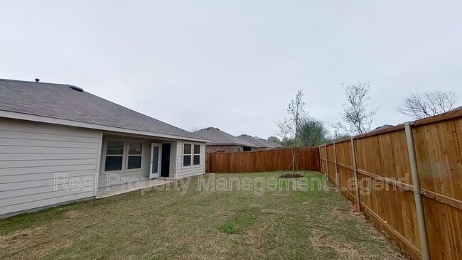 Building Photo - 2311 San Jacinto Wy