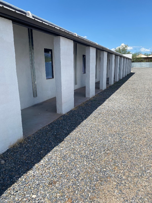 Building Photo - 105 E Grant Rd