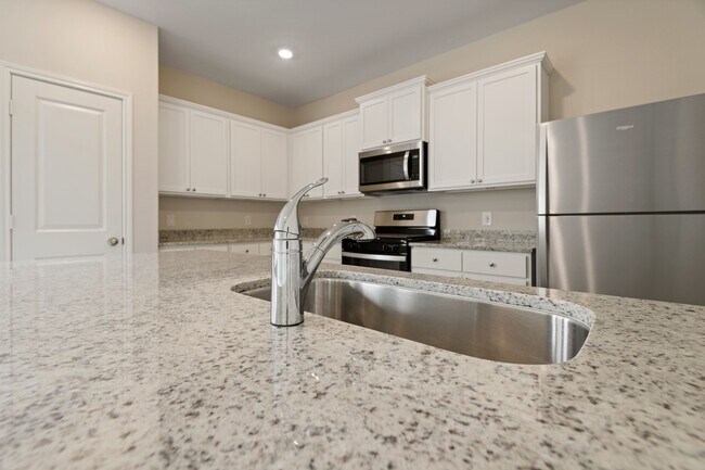 Building Photo - 21691 Lotus Elm St