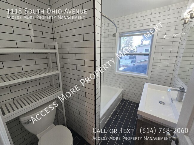 Building Photo - 1118 S Ohio Ave