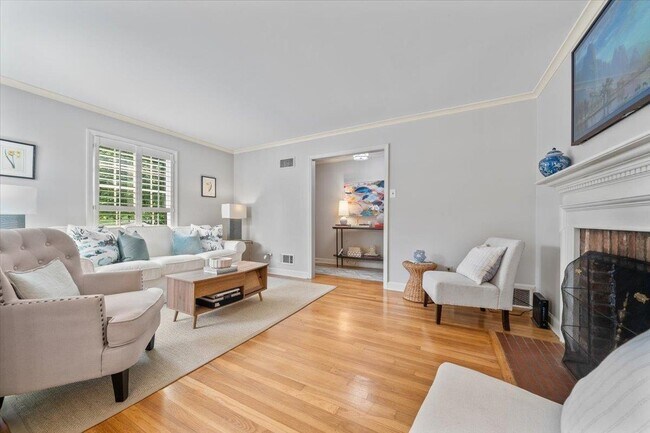 Building Photo - 5081 Rich Rd