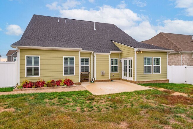 Building Photo - Walton's Grove of Mt. Juliet (2020 build)