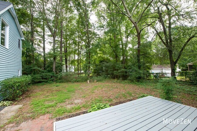 Building Photo - 5008 Alamo Ct