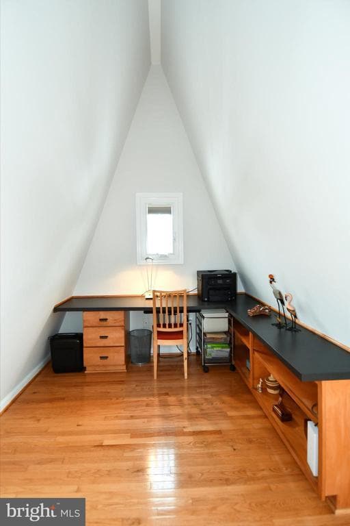 Building Photo - 854 N Liberty St