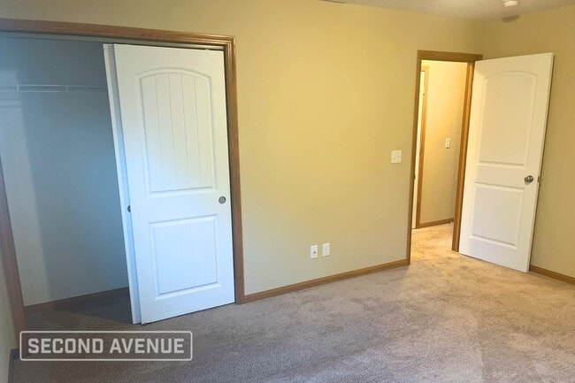 Building Photo - 440 Station 44 Pl