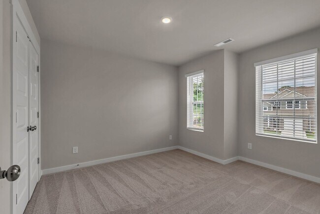 Building Photo - 2052 Nectar Ln
