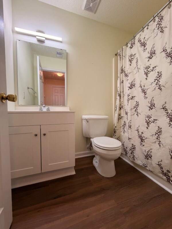 Building Photo - 432 Dahoon Dr