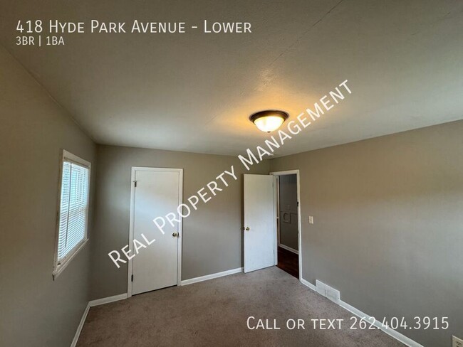 Building Photo - 418 Hyde Park Ave