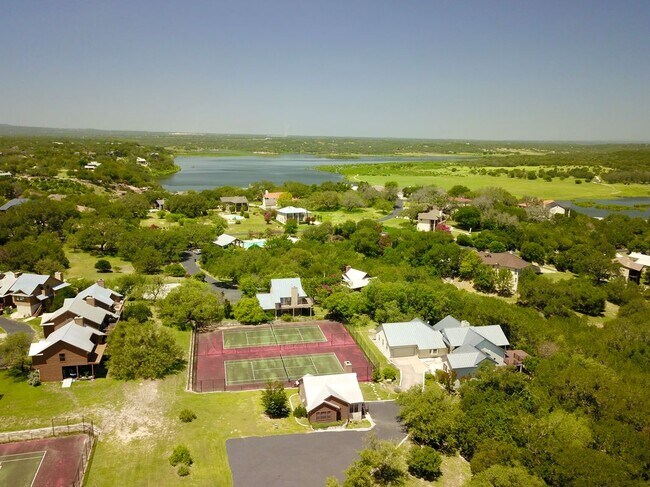 Building Photo - 112 Ridge Harbor Dr