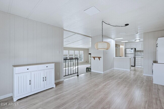 Building Photo - 17048 N 66th Terrace