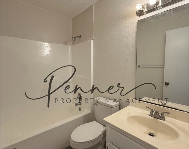 Building Photo - 1881 Chickadee Dr