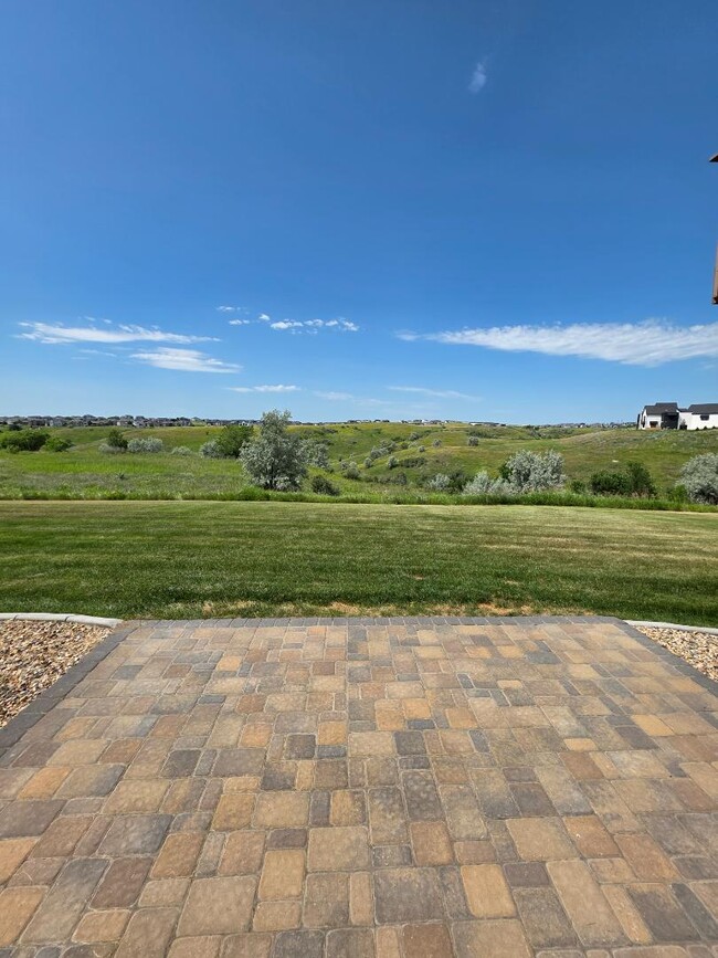 Building Photo - 1628 Valley Dr