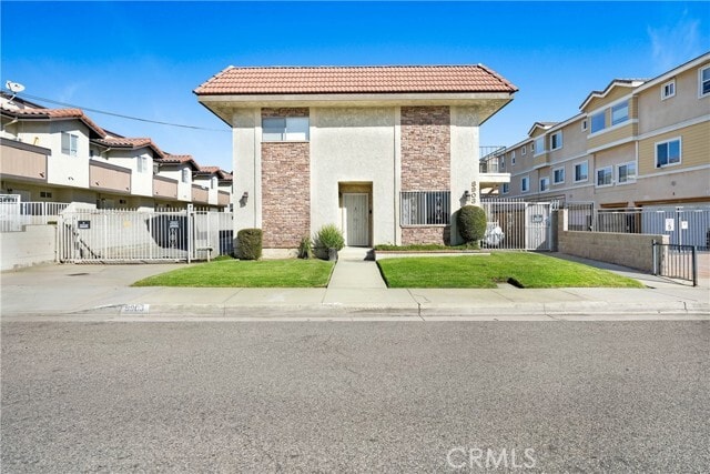 Building Photo - 8903 Glendon Wy