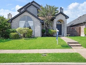 Building Photo - 2409 Baretta Dr