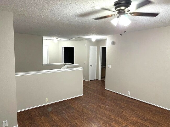 Building Photo - 4811 Pebble Bluff Ln