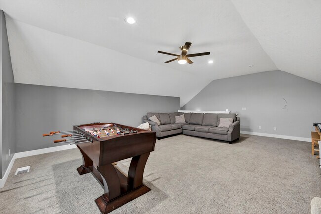 Building Photo - 2110 S Herron Dr