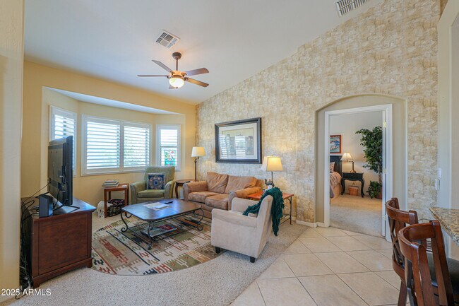 Building Photo - 1412 N Desert Willow St