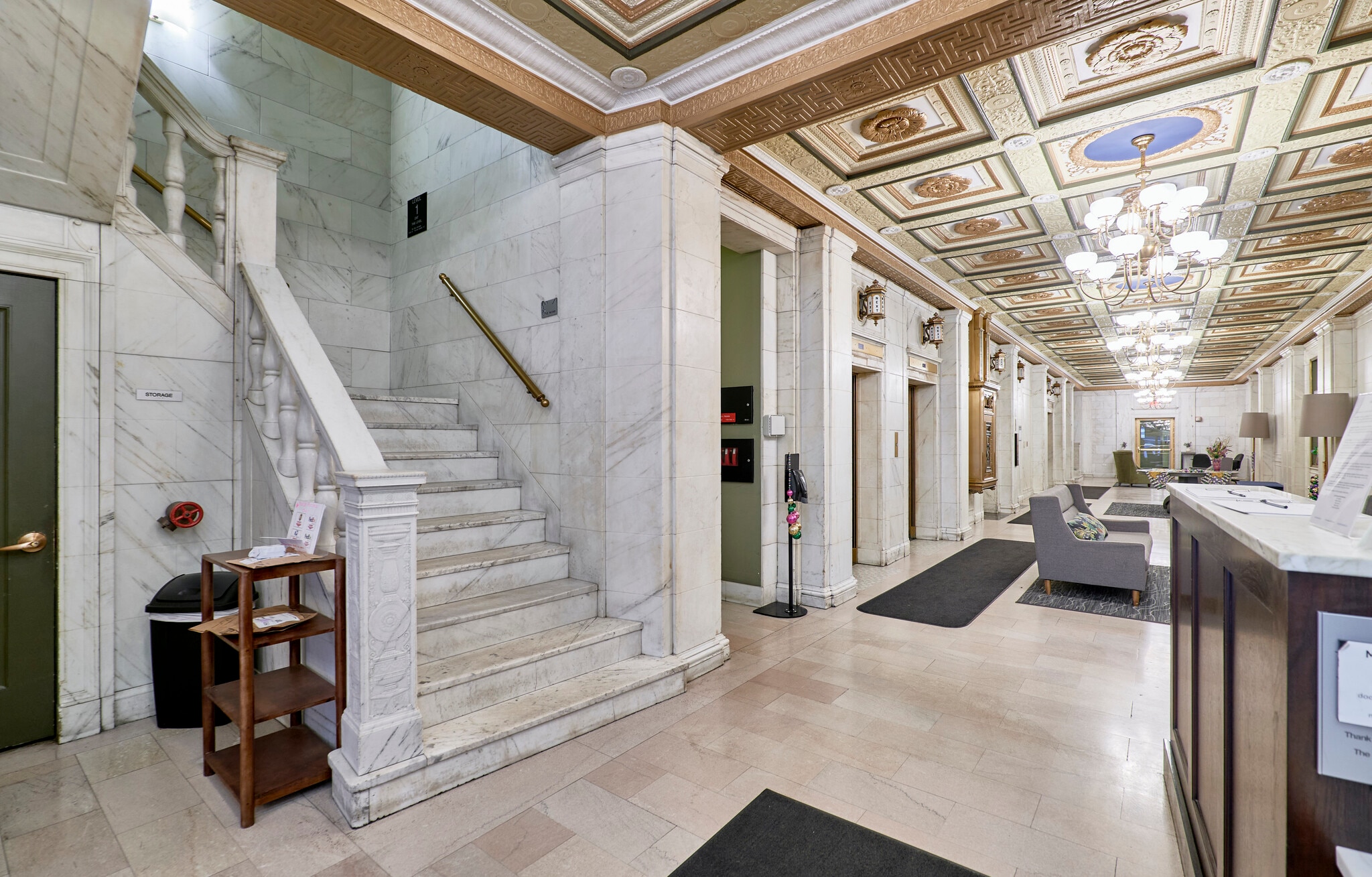 Lobby - 314 N Broadway