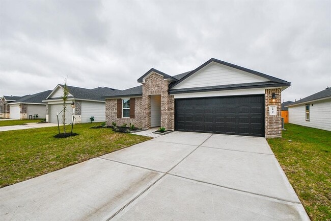 Building Photo - 1106 Cattle Chute Ct